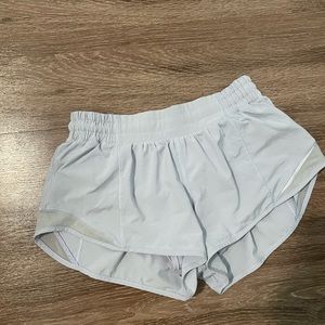 Lululemon Hotty Hot Low Rise 2.5